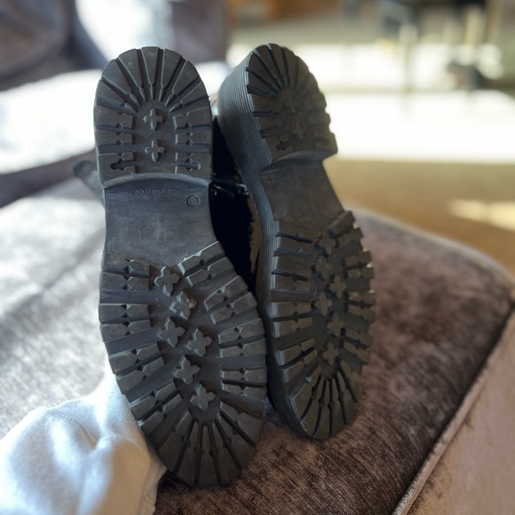 Shelley’s London Combat Boots - Picture 2 of 4